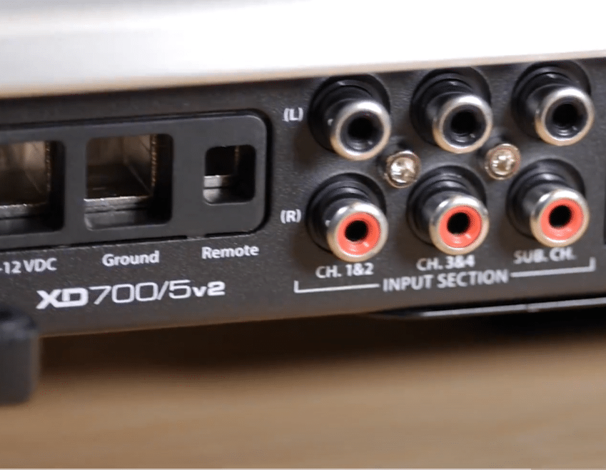 rca ports of JL Audio XD700-5v2