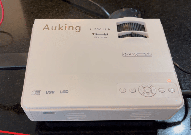 AuKing Mini Projector Full View