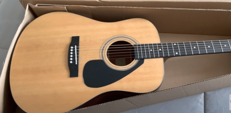 Yamaha FD01S Guitar