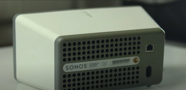 Sonos Play 3 back view
