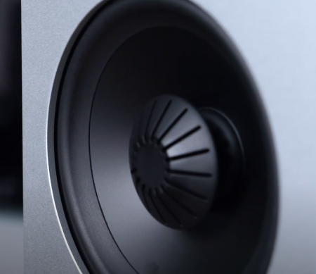speaker design of Definitive Technology D17